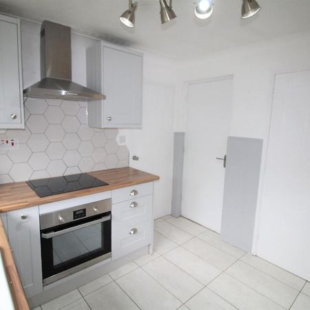 Doncaster - Warmsworth - Great Customer Feedback - 3 Bed Detached House - Private Garden & Parking Plus Garage - Quiet Cul De Sac Location - Dog Friendly - Fast Wifi - Close To Motorway Access Екстер'єр фото
