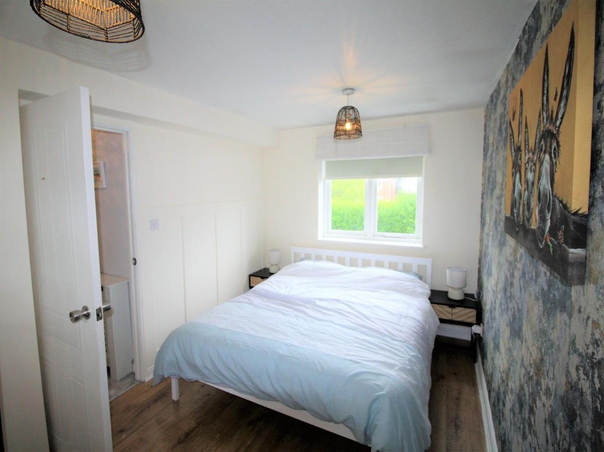 Doncaster - Warmsworth - Great Customer Feedback - 3 Bed Detached House - Private Garden & Parking Plus Garage - Quiet Cul De Sac Location - Dog Friendly - Fast Wifi - Close To Motorway Access Екстер'єр фото