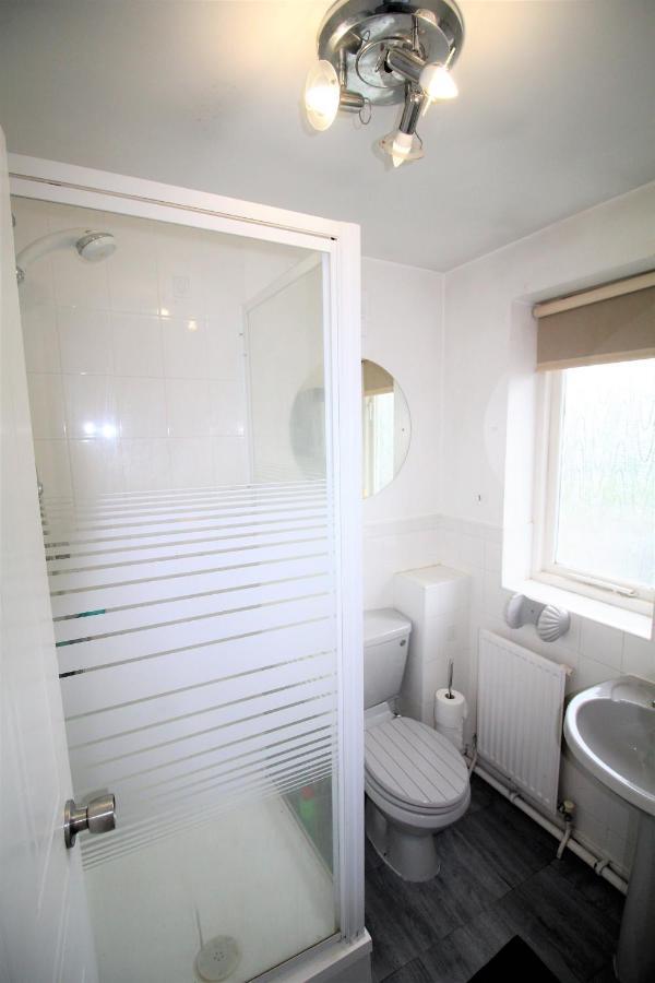 Doncaster - Warmsworth - Great Customer Feedback - 3 Bed Detached House - Private Garden & Parking Plus Garage - Quiet Cul De Sac Location - Dog Friendly - Fast Wifi - Close To Motorway Access Екстер'єр фото